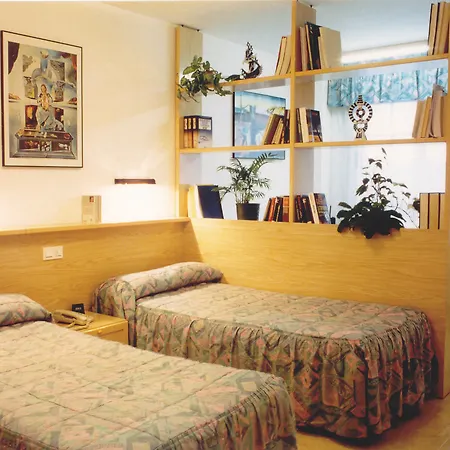 Hotel Rialta Complejo Residencial 2*